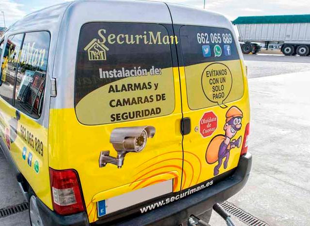 Securiman Instalaciones minivan
